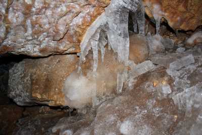 Buzluk Magarasi