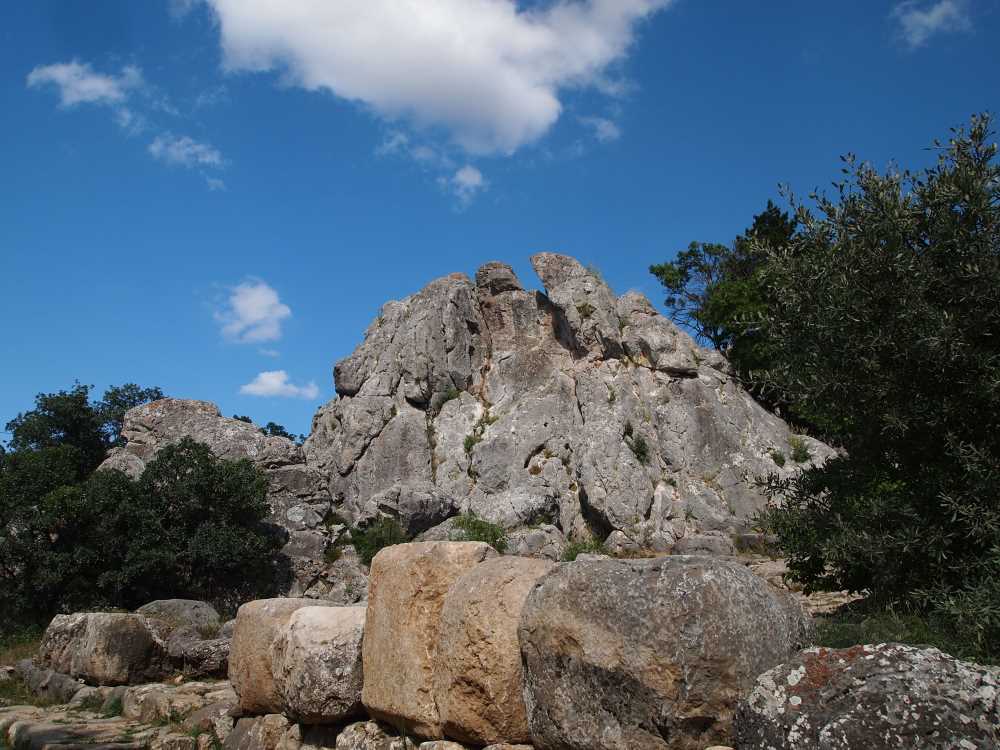 Yazilikaya Acikhava Tapinagi