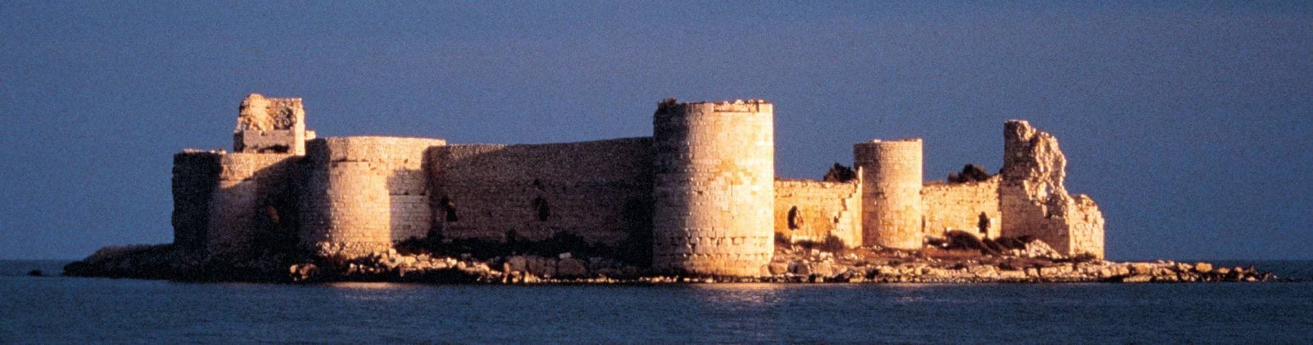 Mersin Kız Kalesi