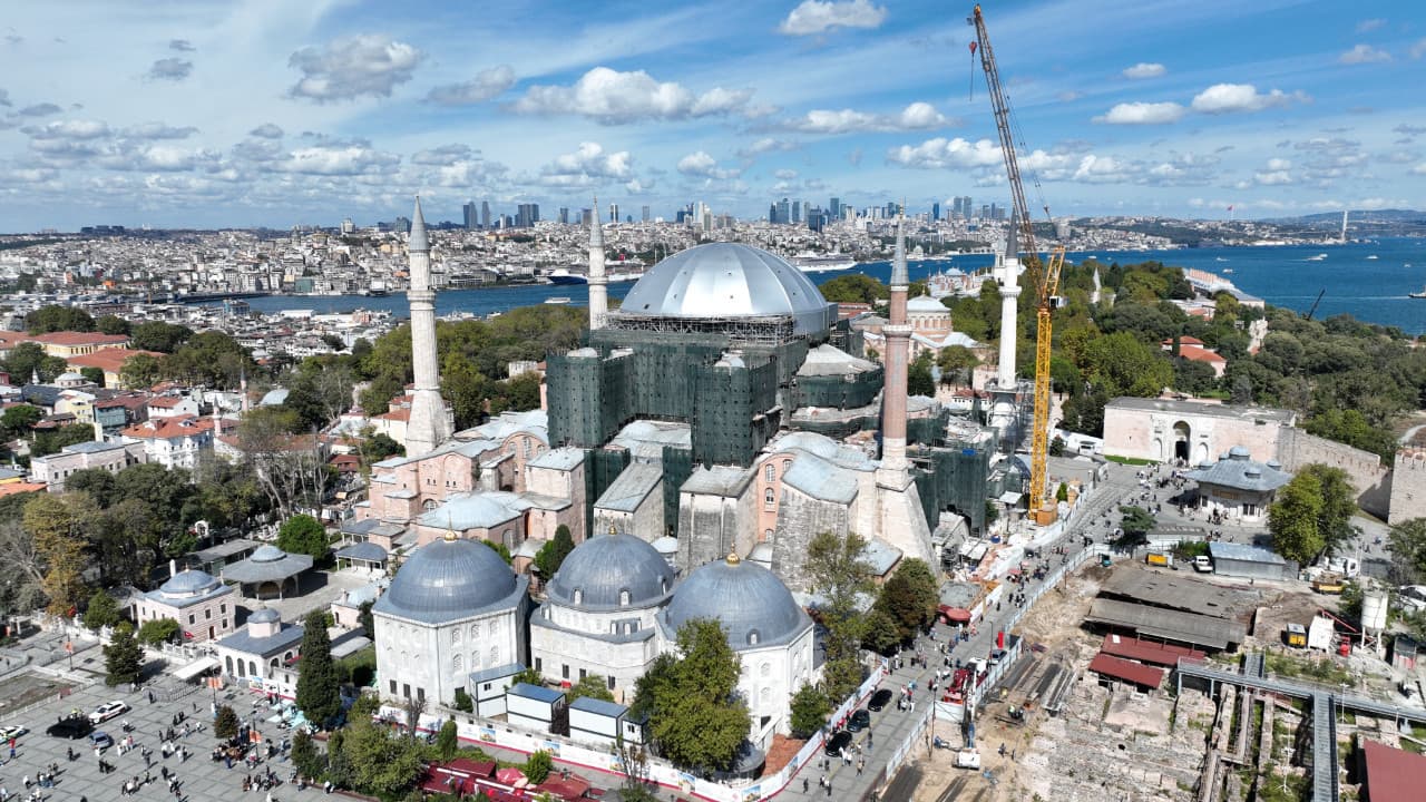 Ayasofya’nın Kubbesi Örtülürken: Restorasyonda Bilimsel Denetim Neden Kamusal Bir Mesele?
